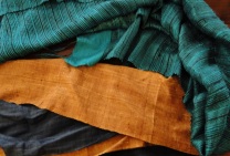 silk scarves from Laos © Marc d’Entremont